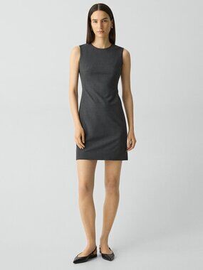 Theory Sleeveless Fitted Dress in Good Wool - Size 14